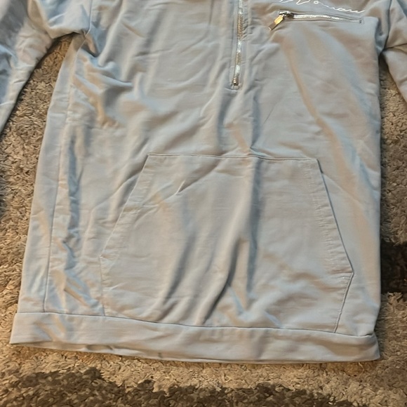 Boohoo women’s pale blue oversized half zip hoodie - Picture 6 of 8